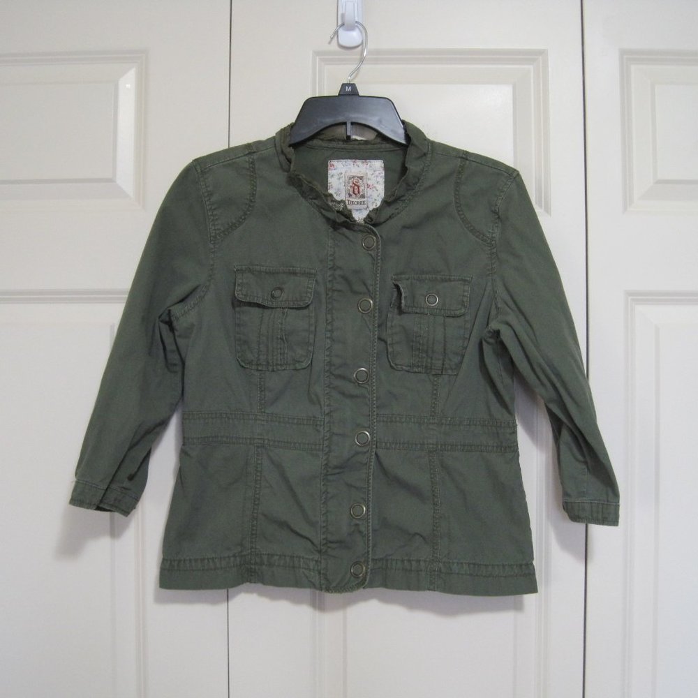 Decree jacket sz L junior